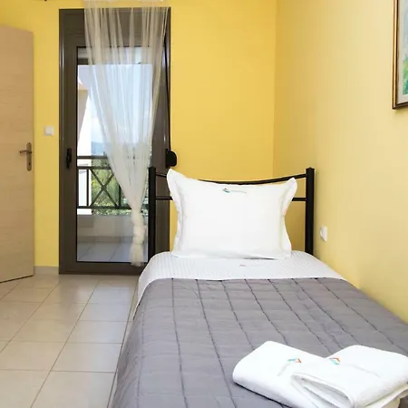 Akrogiali Villas Iii, Posidi Villa Kassandra